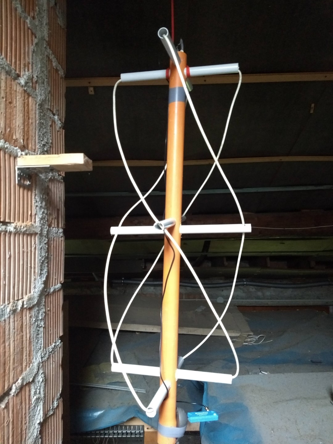 QFH antenna